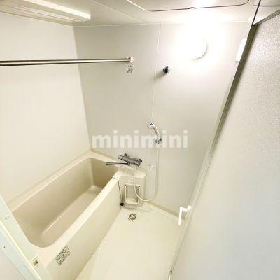 バス・シャワールーム　※写真は別号室のものですので現状優先とさせていただきます