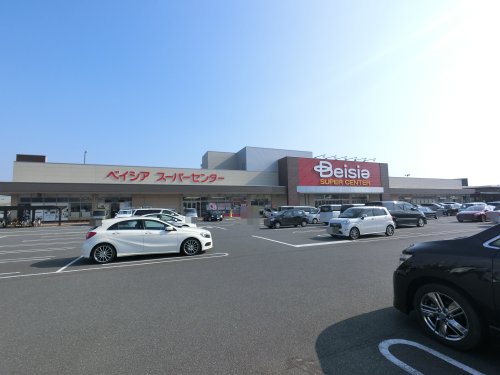 スーパー　ベイシアスーパーセンター 千葉ニュータウン店（スーパー）まで1402m