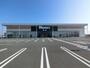 ホームセンター　島忠・ホームズ　千葉ニュータウン店（ホームセンター）まで1403m