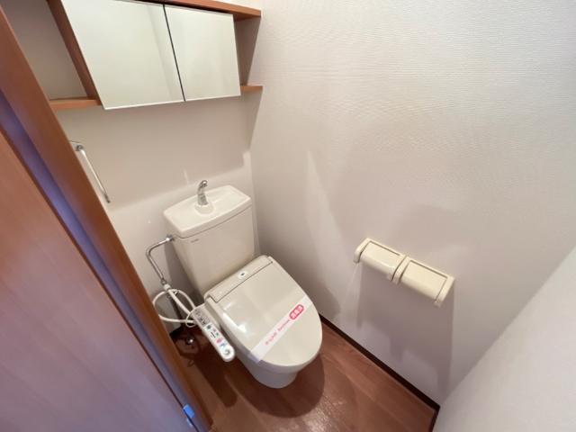 トイレ　シャワー付トイレ