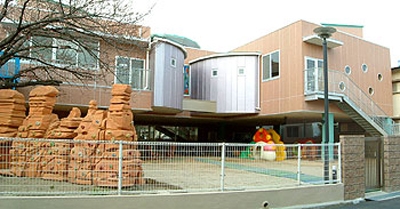 幼稚園・保育園　認定こども園めぐみ幼稚園（幼稚園・保育園）まで372m