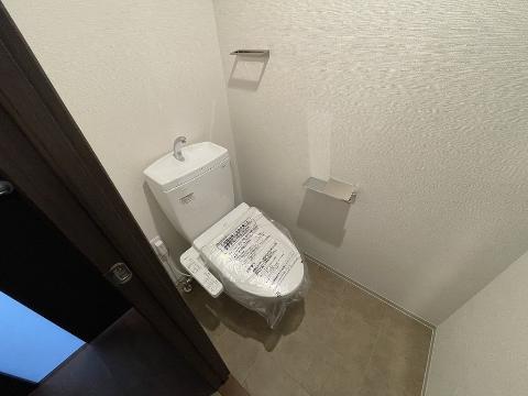 トイレ　シャワー付トイレ