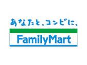 コンビニ　ファミリーマート南観音二丁目店（コンビニ）まで82m