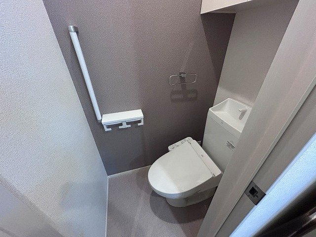 トイレ　シンプルで使いやすいトイレです
