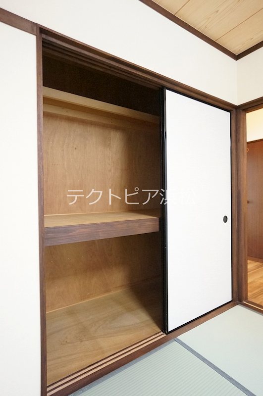 収納　和室押入れ