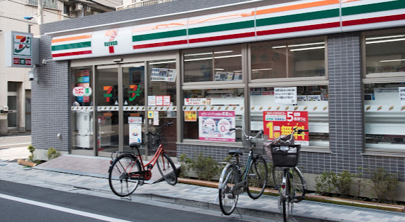 コンビニ　セブンイレブン 北区東十条2丁目店（コンビニ）まで647m