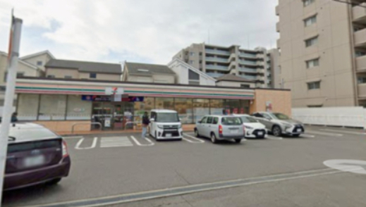 コンビニ　セブンイレブン 名古屋港区七番町店（コンビニ）まで613m