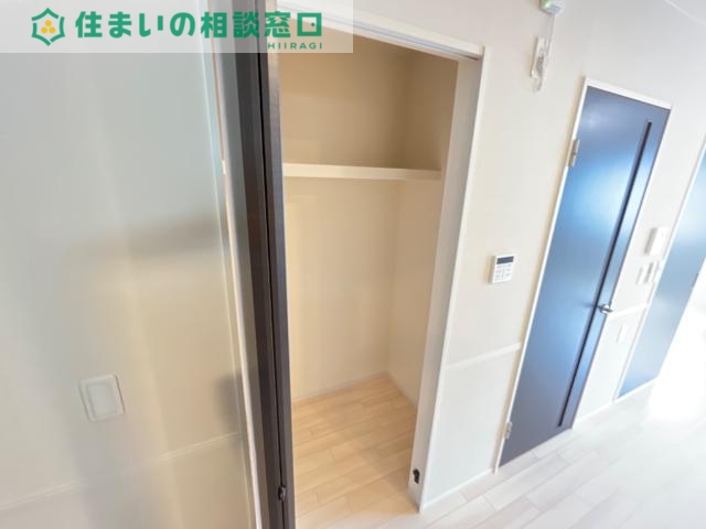 収納　リビング収納