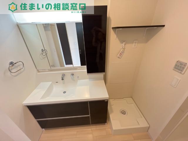 洗面設備　洗髪洗面化粧台