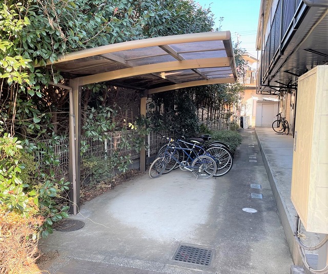 その他共有部分　屋根付き駐輪場