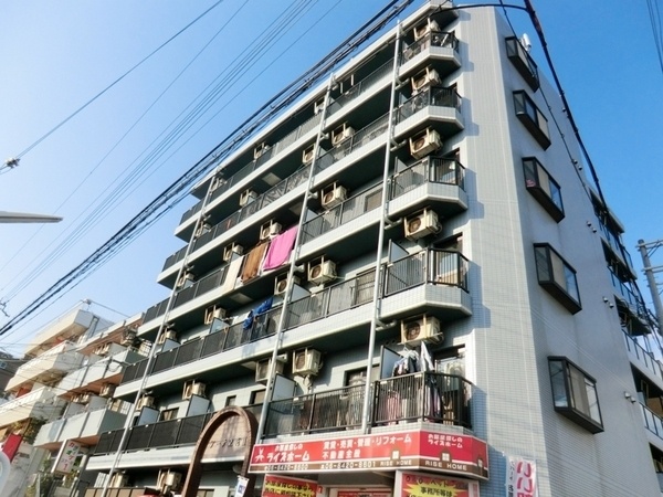 建物外観　オートロック完備で安心のセキュリティ♪