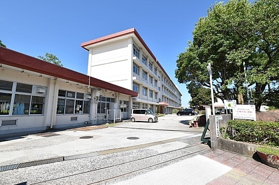 小学校　錦江台小学校（小学校）まで1492m