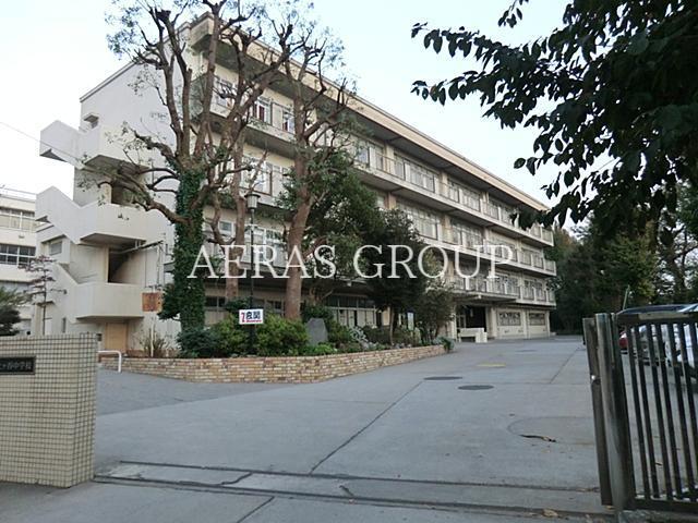 中学校　横浜市立保土ケ谷中学校（中学校）まで548m