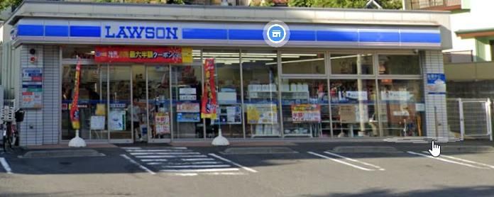 コンビニ　ローソン衣笠栄町三丁目店（コンビニ）まで770m