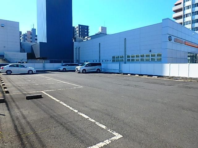 駐車場　近隣駐車場
