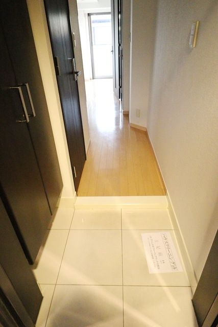 玄関　★お問い合わせはタウンハウジングまで★