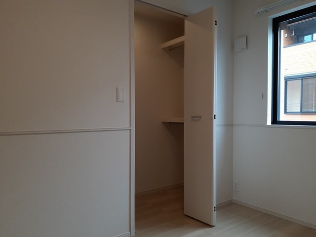 収納　ウォークインクローゼット