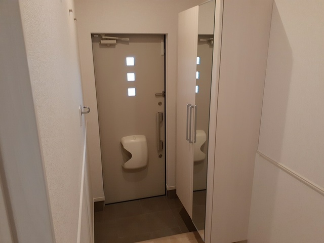 玄関　シューズボックスあり