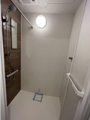 バス・シャワールーム　※別部屋参考写真となります。