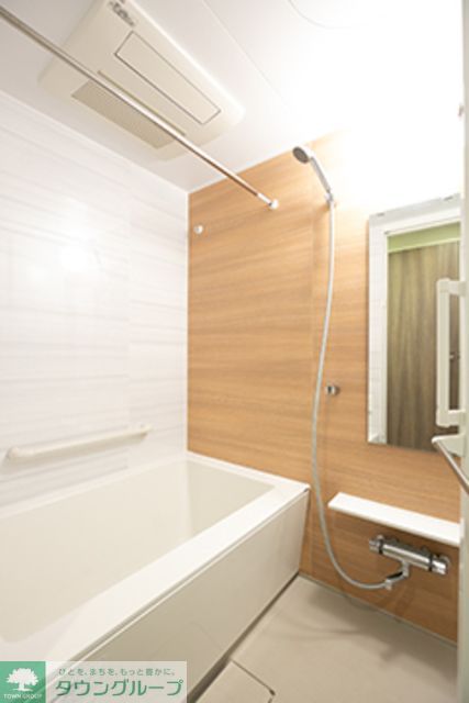 バス・シャワールーム　※写真は同タイプ住戸です。
