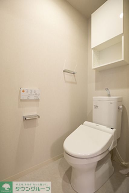 トイレ　※写真は同タイプ住戸です。