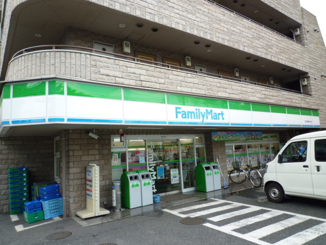 コンビニ　ファミリーマート狛江慈恵医大前店（コンビニ）まで88m