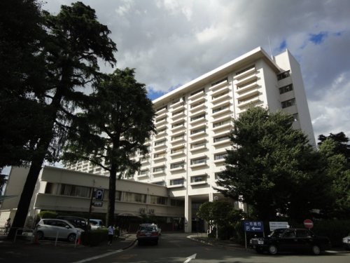大学・短大　東京慈恵会医科大学　国領キャンパス（大学・短大）まで163m