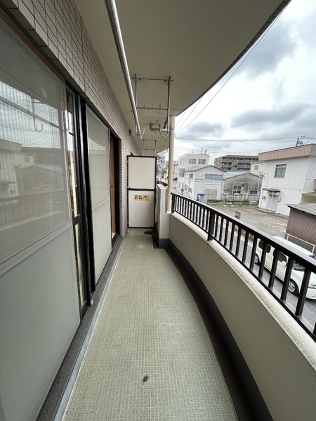 バルコニー　日当たりいいです！