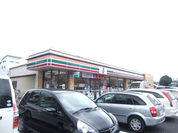 コンビニ　セブンイレブン大宮宮原3丁目店（コンビニ）まで722m
