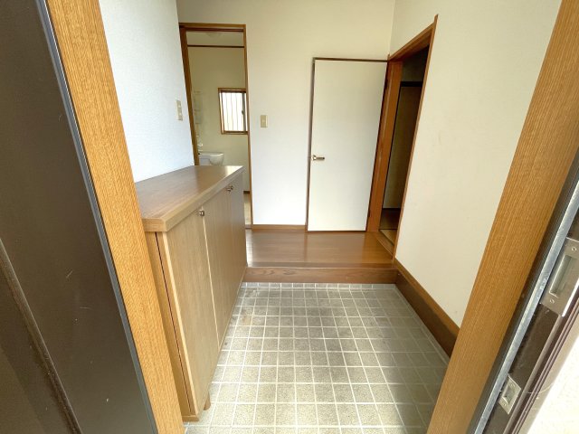 ＪＲ東金線 求名駅 徒歩45分 1階建 築25年の玄関写真