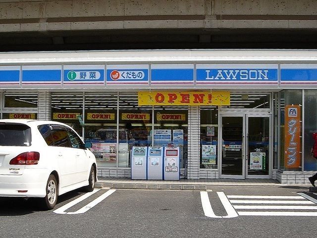 コンビニ　ローソン浦安入船店（コンビニ）まで699m