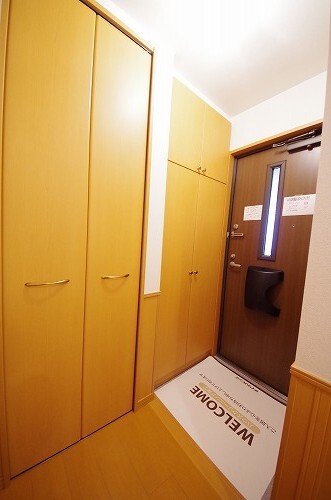 玄関　※類似室内