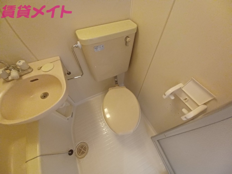 トイレ　別部屋画像参考