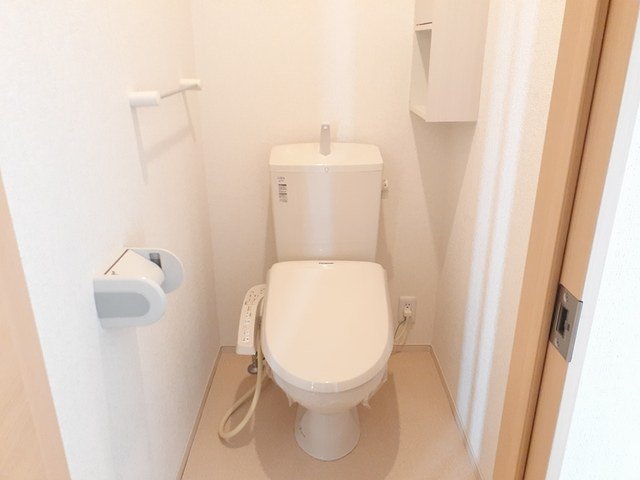 トイレ　トイレもきれいです