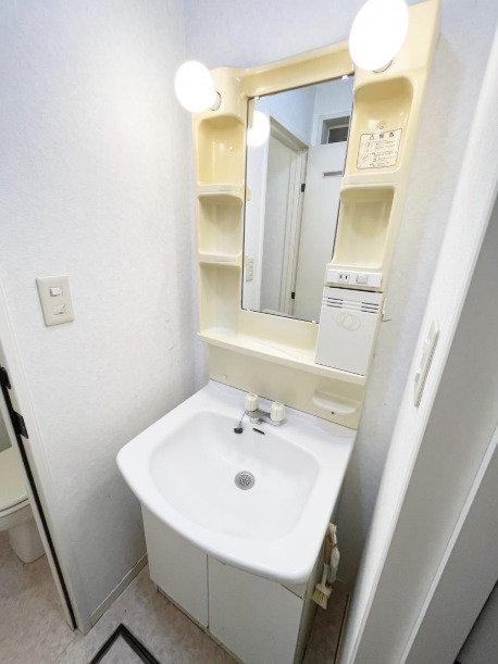 洗面設備　他号室の写真です。