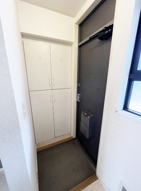 玄関　他号室の写真です。