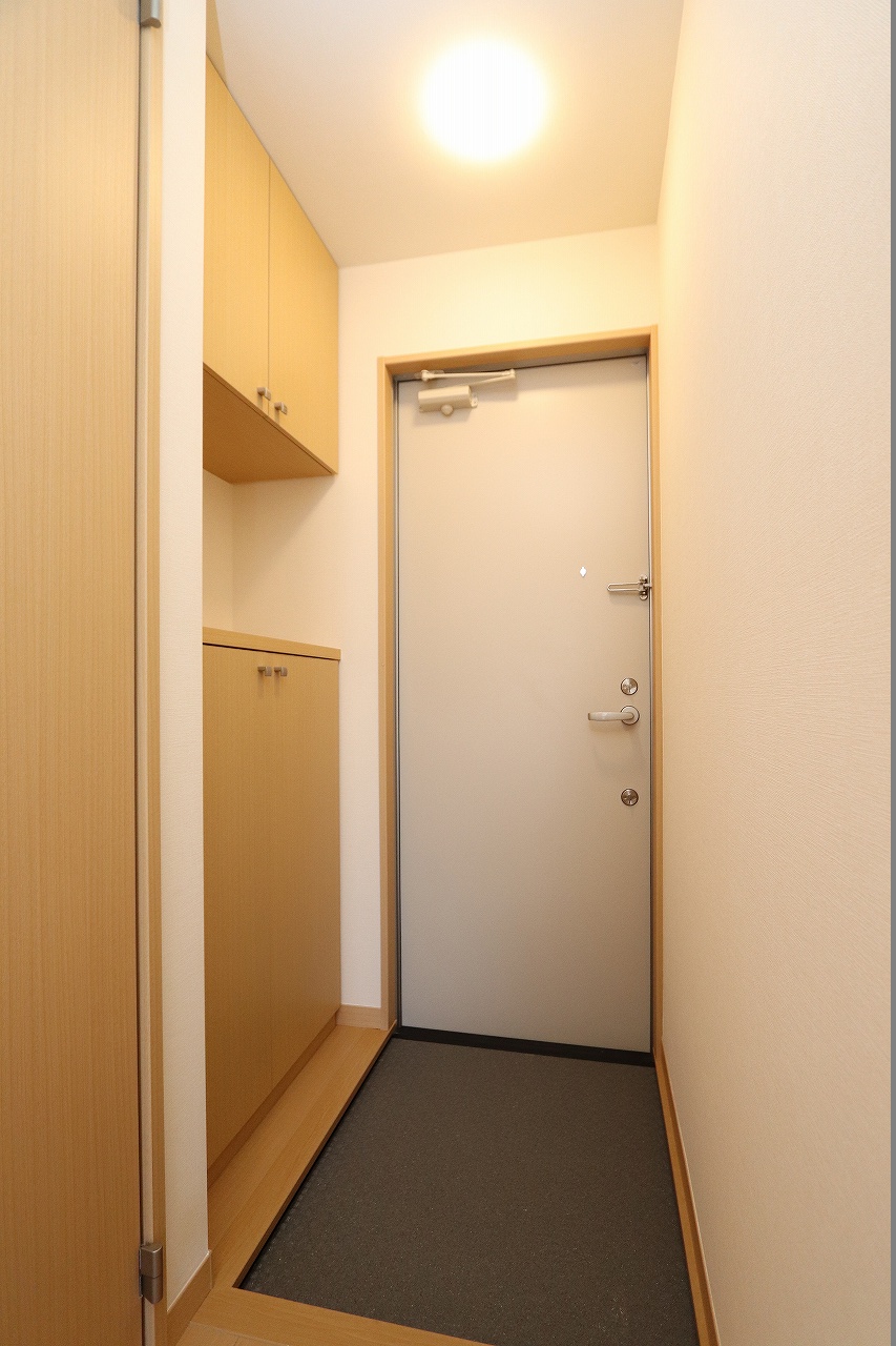 フォレストコートの玄関写真