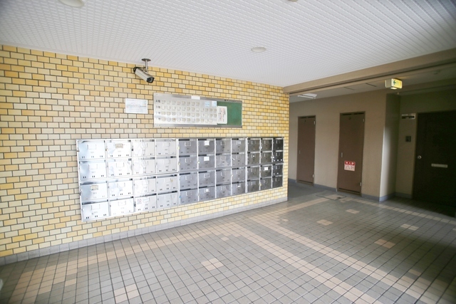 ロビー　広いエントランスです