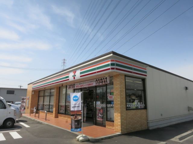 スーパー　セブンイレブン（スーパー）まで520m