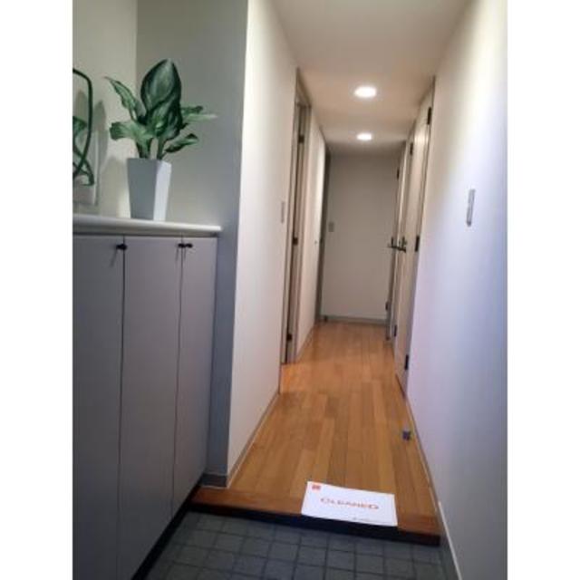 玄関　※写真は同タイプ住戸です。
