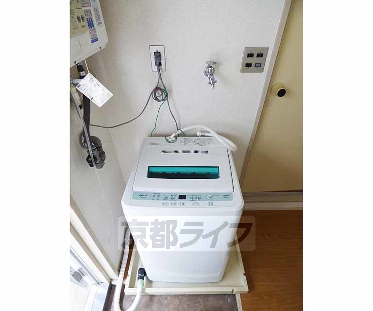 その他設備　室内洗濯機置きです。