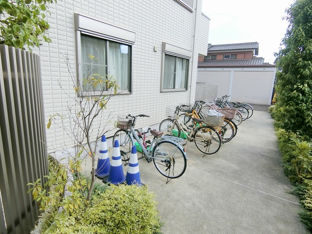 駐車場　★駐輪場★