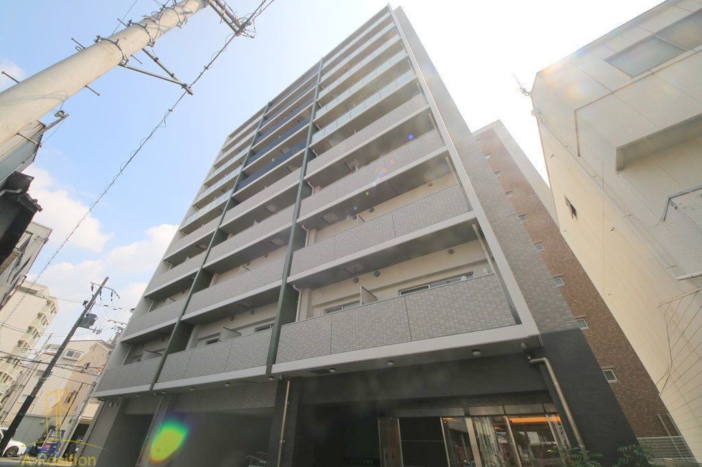 建物外観　Alivis北梅田