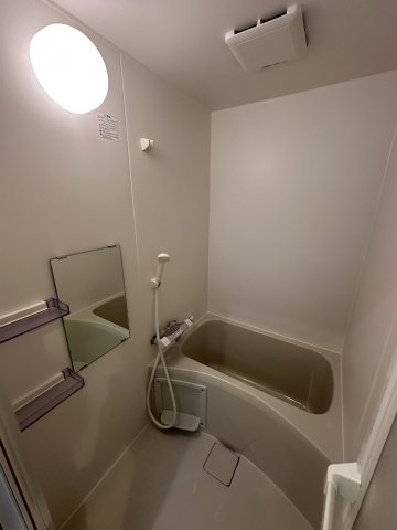 バス・シャワールーム　別部屋写真参考