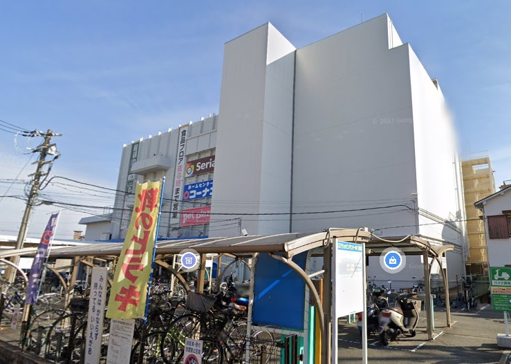ホームセンター　コーナン イズミヤ小林店（ホームセンター）まで604m