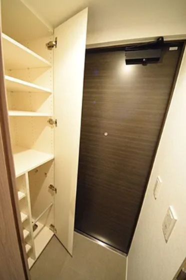 玄関　別部屋参考写真