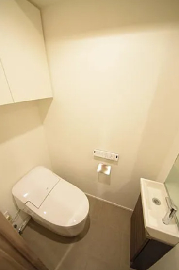トイレ　別部屋参考写真