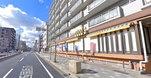 飲食店　ココス 神戸灘店（飲食店）まで74m