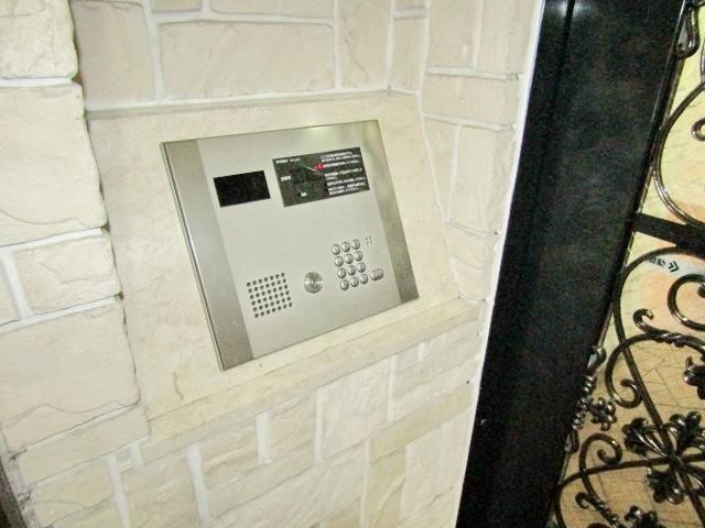 エントランス　★安心のオートロック★