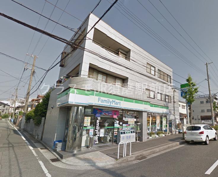 コンビニ　ファミリーマート柳屋垂水店（コンビニ）まで338m
